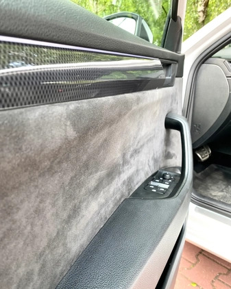 Skoda Superb cena 68000 przebieg: 234260, rok produkcji 2016 z Żory małe 667